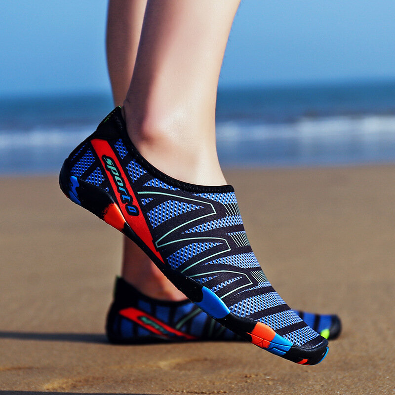 2023รองเท้าสำหรับสตรีและบุรุษฤดูร้อน Barefoot รองเท้า Quick Dry Aqua ถุงเท้าสำหรับ Beach Swim โยคะ Aqua รองเท้า