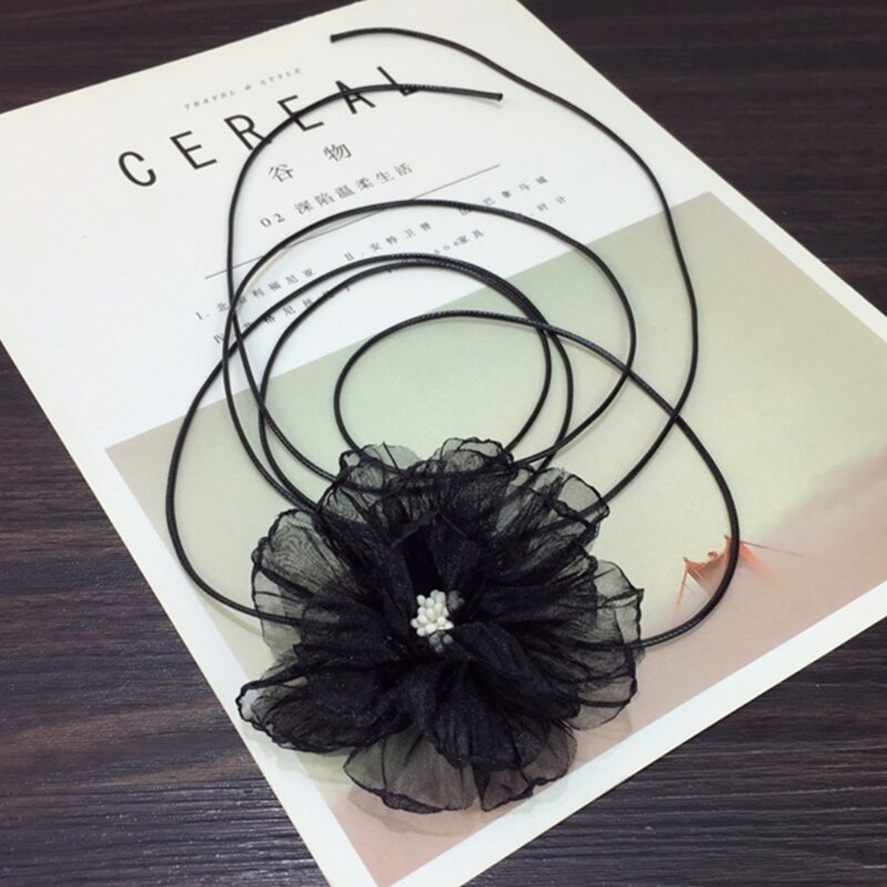 Romantische schwarze Garn-Blumen-Halskette für Damen, modisch, verstellbarer Seil-Halsband