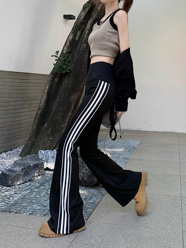 Pantaloni della tuta da donna estivi 2023 pantaloni larghi Casual a righe laterali pantaloni sportivi Slim elastici in vita pantaloni da jogging neri Streetwear