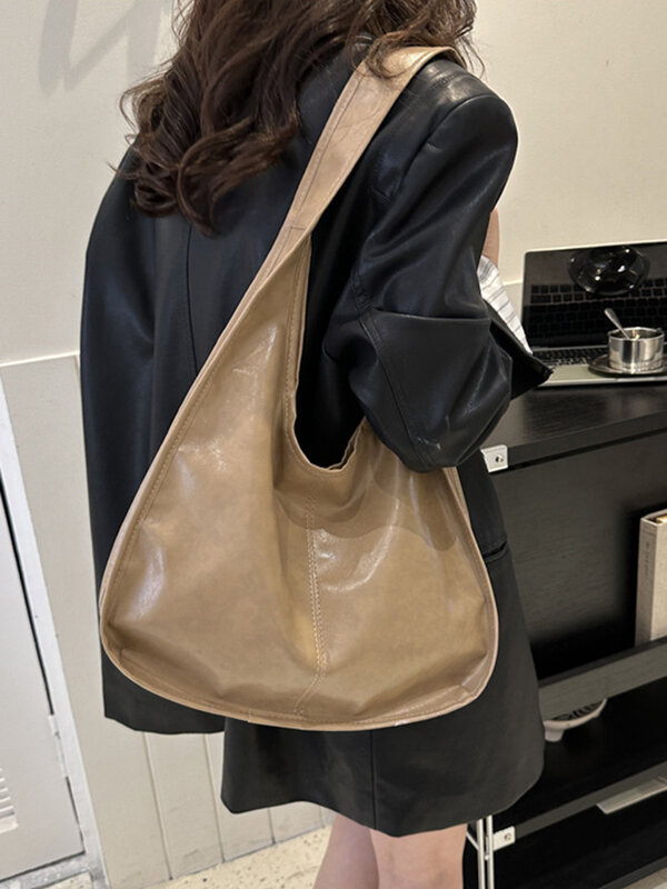 Bolsa de ombro vintage para mulheres, bolsa de couro PU para pendulares, design original, café versátil, bolsa de axilas de grande capacidade