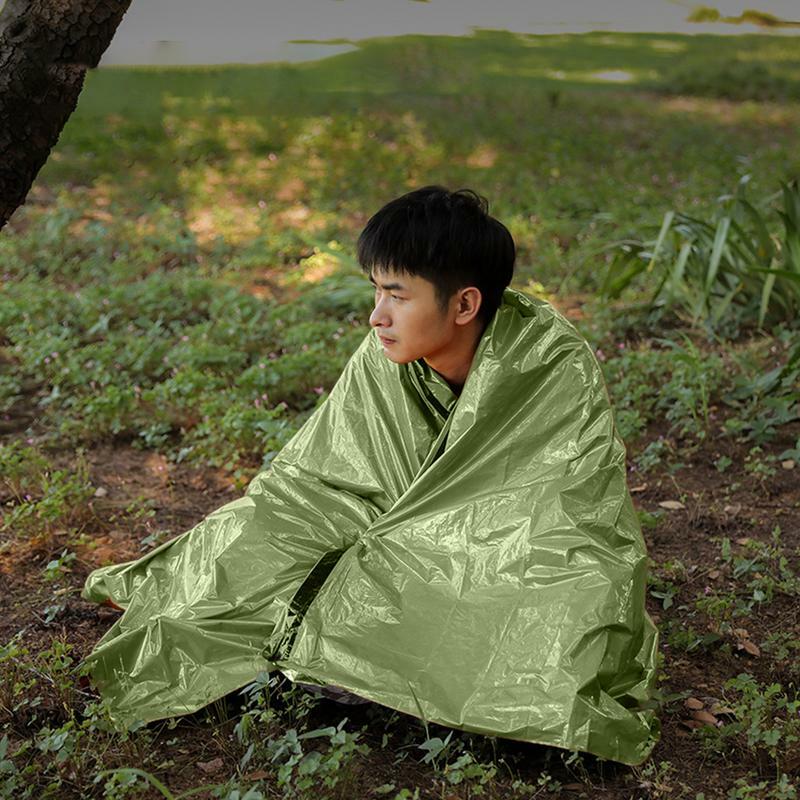 Bivvy-manta térmica de supervivencia para dormir, refugio de aluminio con almacenamiento y silbato, herramientas de supervivencia