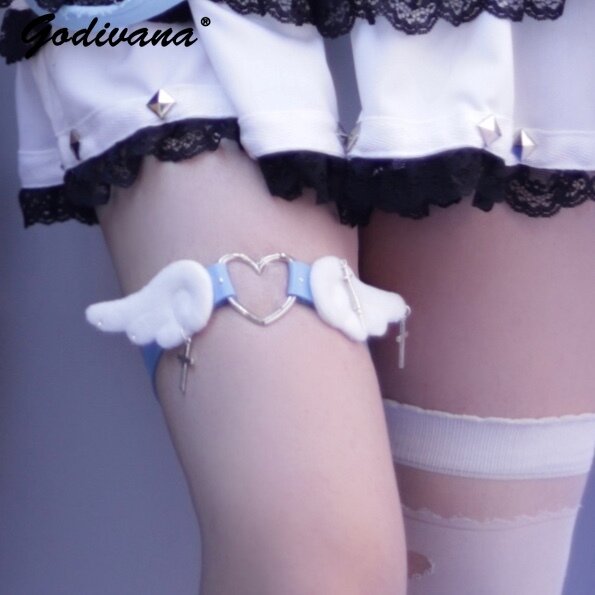 Cincin kaki sayap malaikat liontin logam dekoratif rajutan subbudaya gaya Punk wanita Y2K kalung cincin kaki gaya Jepang