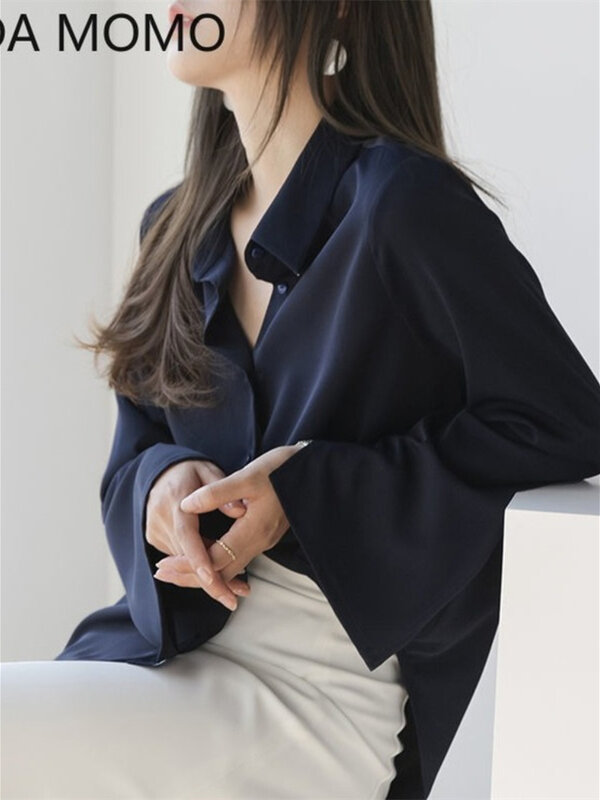 Blus Lengan Suar Panjang Fashion Wanita Kaus Longgar Solid Elegan Atasan Kasual Musim Gugur Wanita Streetwear Leher V Seksi Wanita Kantor