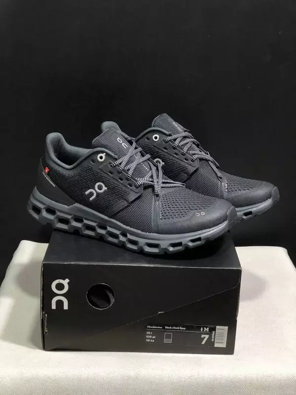 Scarpe da corsa originali Cloudstratus antiscivolo comode coppie in rete Fitness uomo escursionismo all'aperto su scarpe da ginnastica Casual da donna