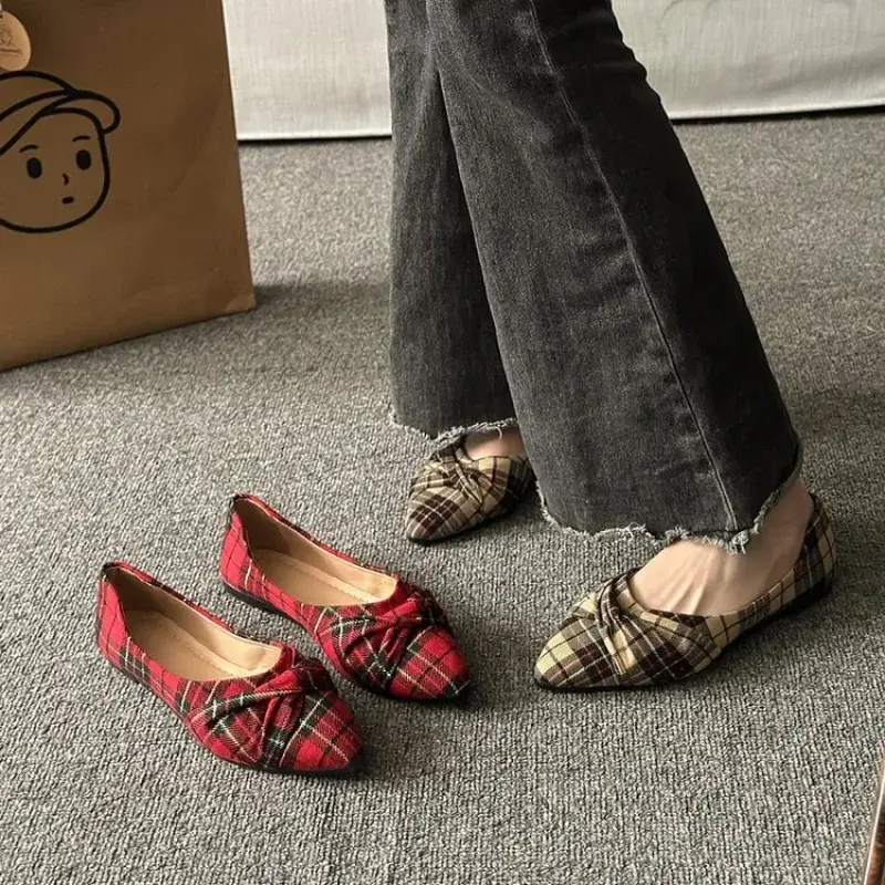 Zapatos planos con punta puntiaguda y lazo para mujer, zapatillas informales sin cordones, zapatos individuales suaves y poco profundos, Primavera, 2024