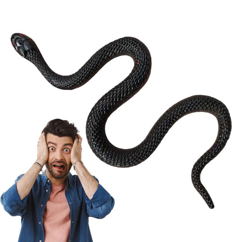 Mainan ular realistis ular karet palsu hitam untuk Prank mainan ular Halloween properti lelucon lucu ular hutan hujan ringan untuk