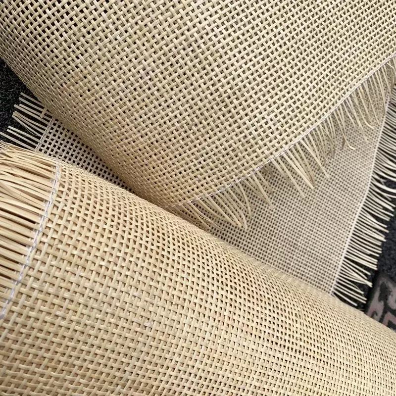 หวายธรรมชาติอินโด Cane Webbing วัสดุม้วนสำหรับตกแต่งเฟอร์นิเจอร์ Handmade Checkered ทอผ้าตู้เก้าอี้ซ่อม