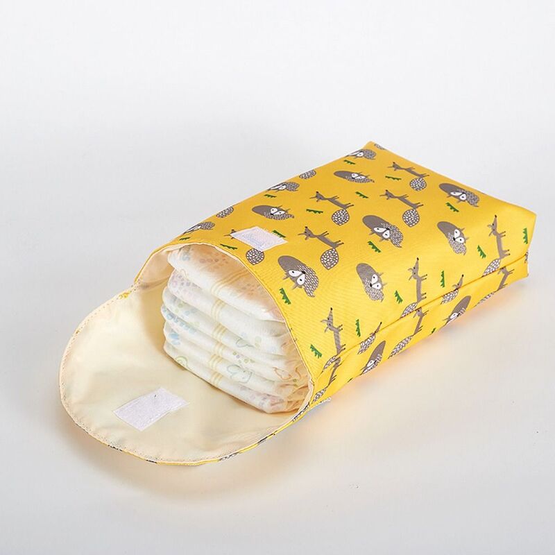 Bolsa de almacenamiento impermeable para pañales de bebé, bolso portátil de terileno de alta calidad con gancho y bucle, gran capacidad