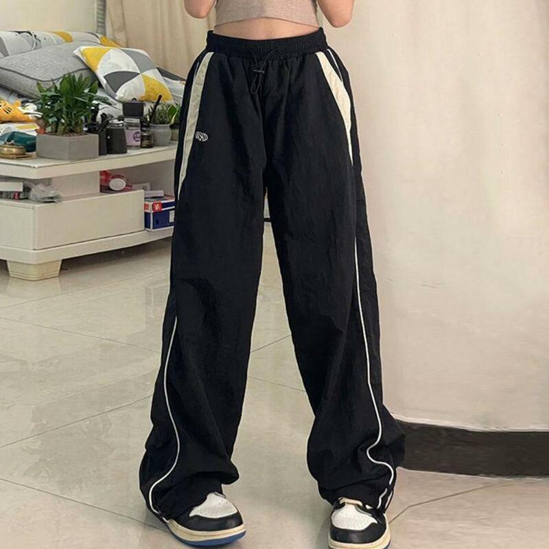 Celana pinggang tinggi elastis celana musim panas wanita dengan desain kaki lebar pinggang tinggi elastis kontras untuk Streetwear