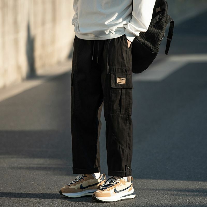 Модные однотонные мужские брюки-карго с наклейками, новинка, классические свободные уличные повседневные Универсальные мужские брюки с завязкой на талии, 2023