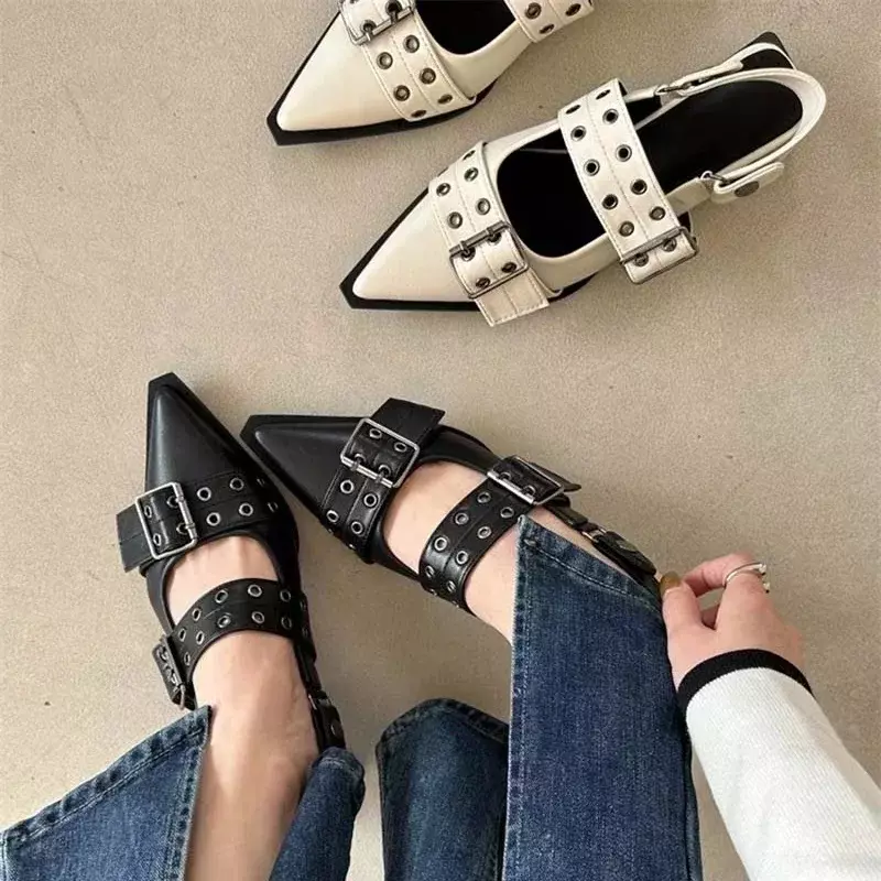 Slingback Shoes Gothic Chunky Heels Women's Pumps Rivet Street Style Medium Heel Punk Vintage Casual Sandals Spring Summer 2024
