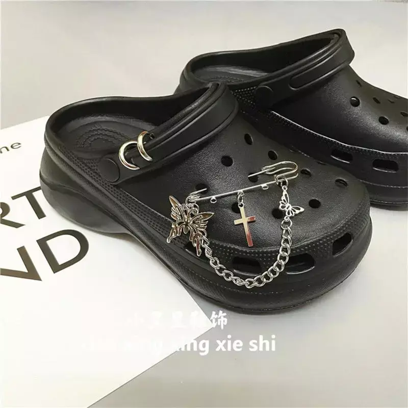Projektant marki Pin Croc akcesoria Vintage Punk metalowa szpilka buty Charms dla Sneaker DIY luksusowe kobiety buty dekoracje cały mecz