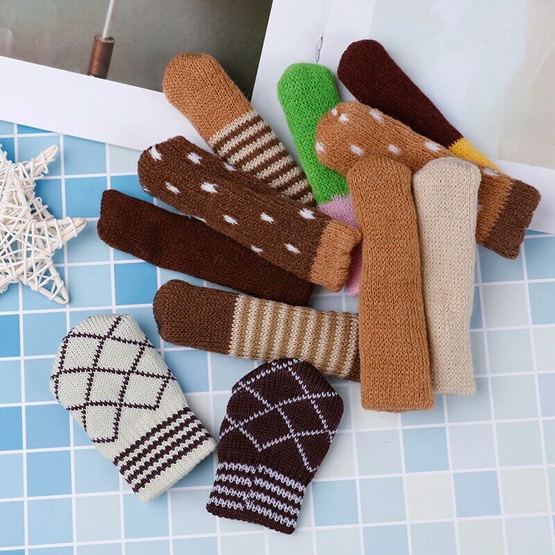 4Pcs Cute Table And Chair Foot Pad Foot Cover Protective Cover Cat Claw Knitted Socks Mute Wear-resistant Non-slip Mat Home Mat