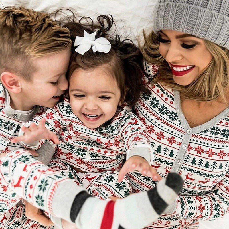 2023 Weihnachten Familie passende Pyjamas Neujahr Weihnachten Vater Mutter Kinder Baby Kleidung Set Papa Mutter und Tochter Sohn Pyjamas Outfit