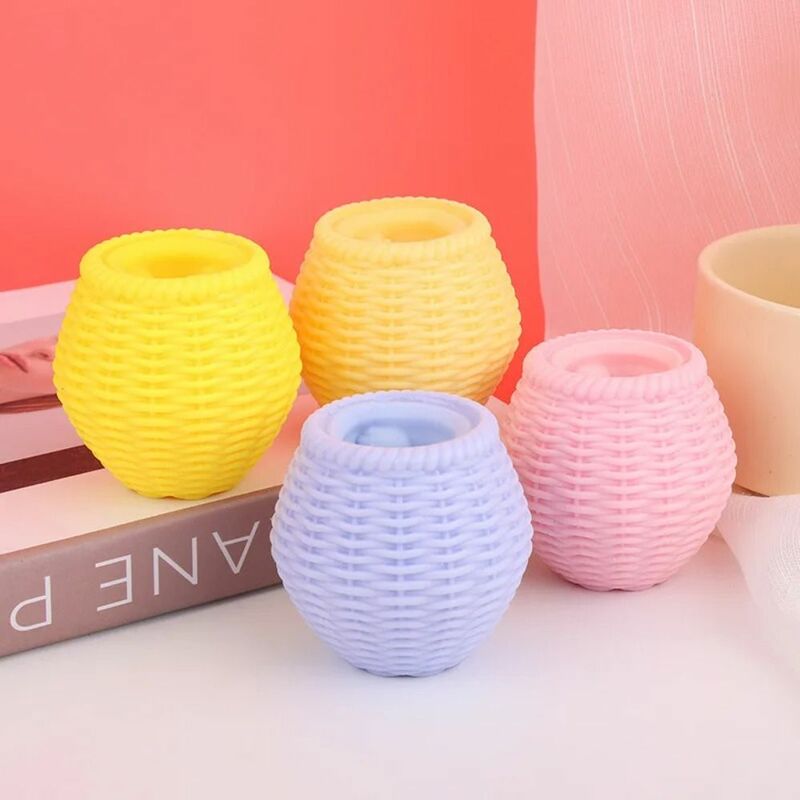 TPR Telescopic Vent Squeezing Toys Relaxed Soft Slow Risings Fidgets Toy Creative Anti-fidget Cup Chicken Squeezing Toys