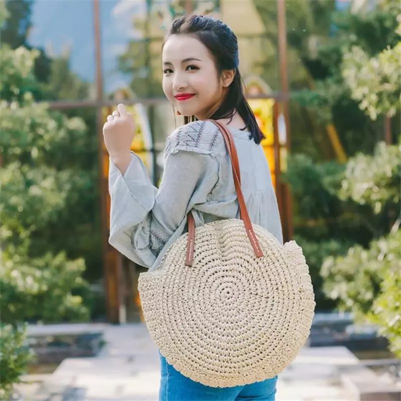 LW033   New Bohemian Summer Vacation Casual Bags Round Straw Beach Bag Vintage Handmade Woven