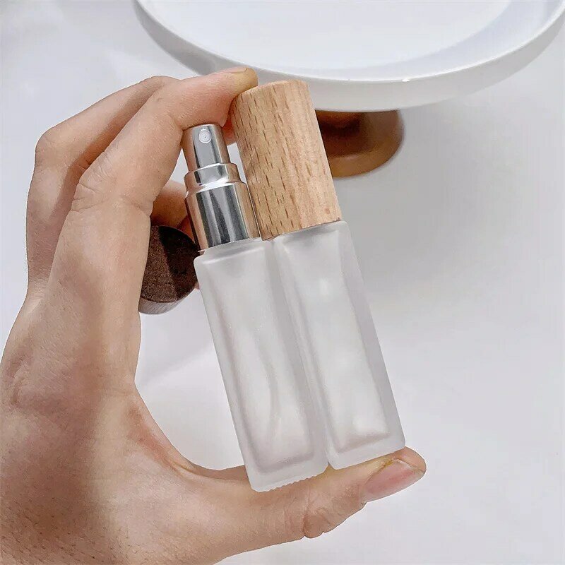 9ml czysty bursztyn fiolki w sprayu z cienkie szkło w sprayu Mini butelki do perfum z atomizerem drewniane zawleczka akcesoriami podróżnymi