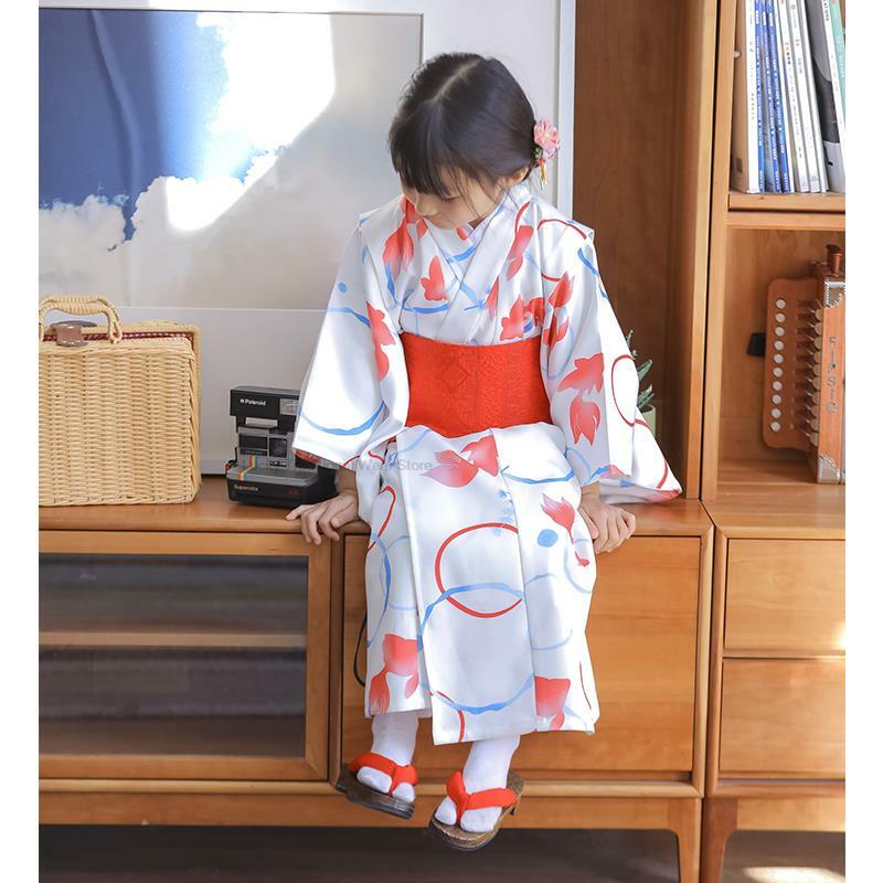 Japan Kid's Japanese Style Kimono Girl's Retro Long Dress Gold Fish Prints Children Performing Dress Photography Wear Bathrobe