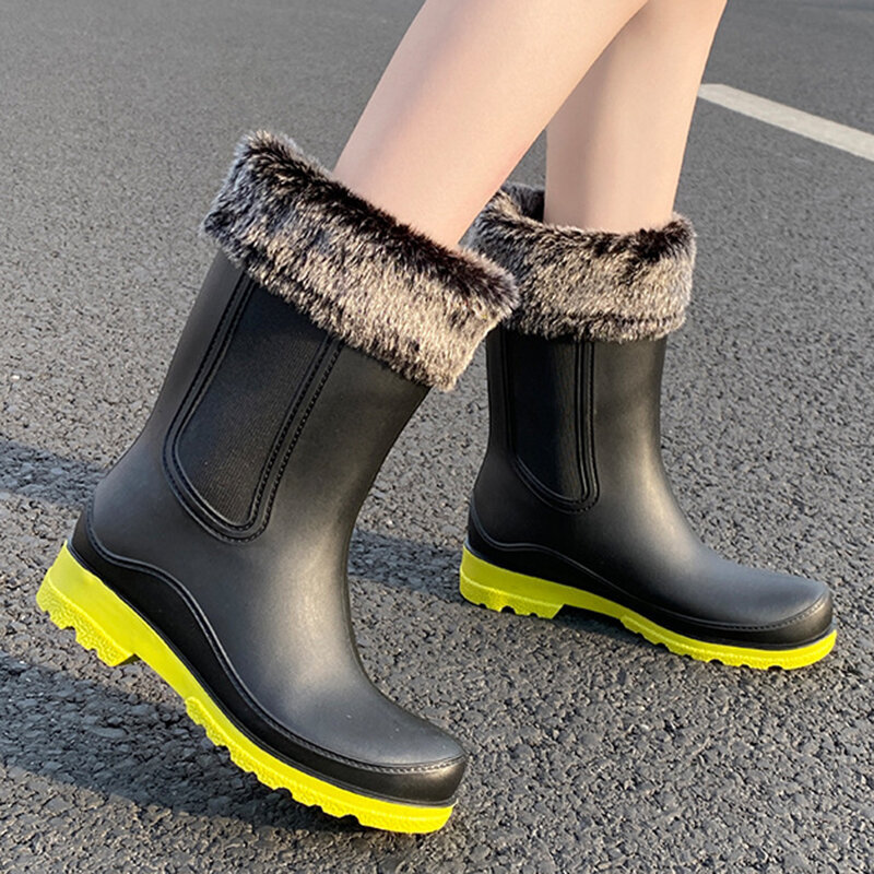 Sepatu bot hujan, sepatu bot pendek wanita ukuran 36-41 anti air, sepatu keselamatan kerja, tebal dan hangat untuk luar ruangan musim dingin