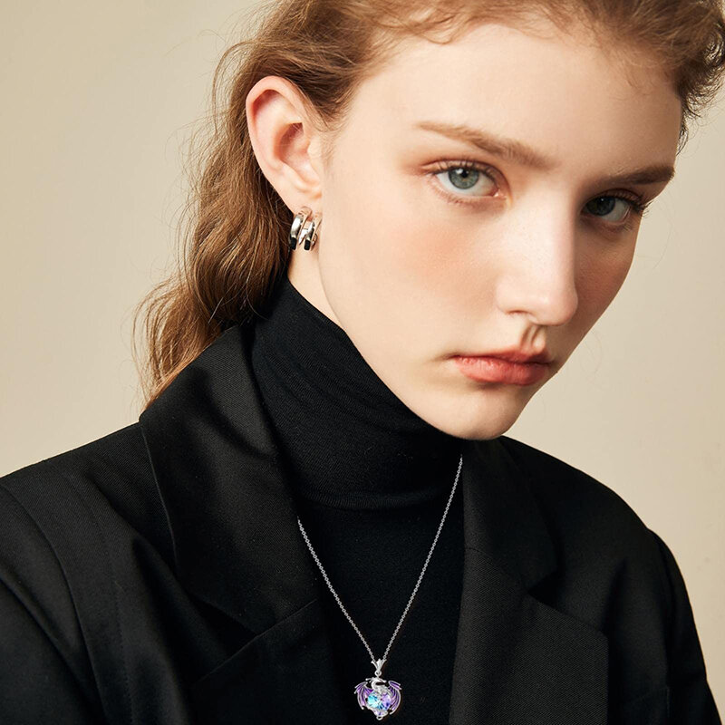 Kalung liontin naga kristal warna-warni untuk wanita, hadiah kalung naga ungu biru yang indah