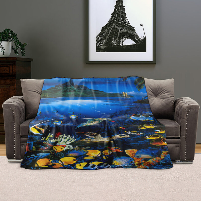 Ocean custom blanket, comfortable and warm, soft flange velvet blanket, suitable for sofa beds, bright tropical fish