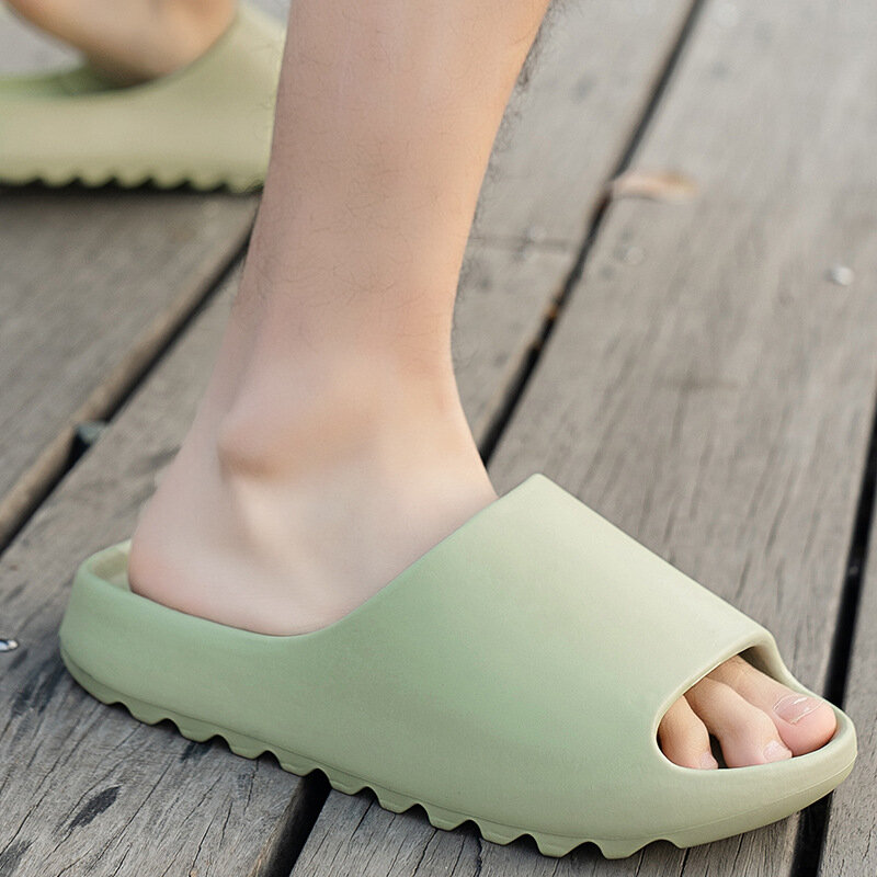 New Summer Slippers Men Women EVA Soft Bottom Indoor Home Slides Sandals Light Beach Shoes Male Slippers Flip Flops