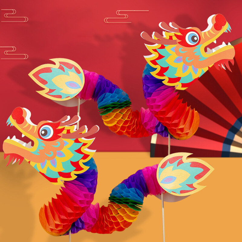 Nostalgia buatan tangan anak-anak DIY membuat bahan tas mainan Tahun Baru Cina naga menari kertas potongan hadiah