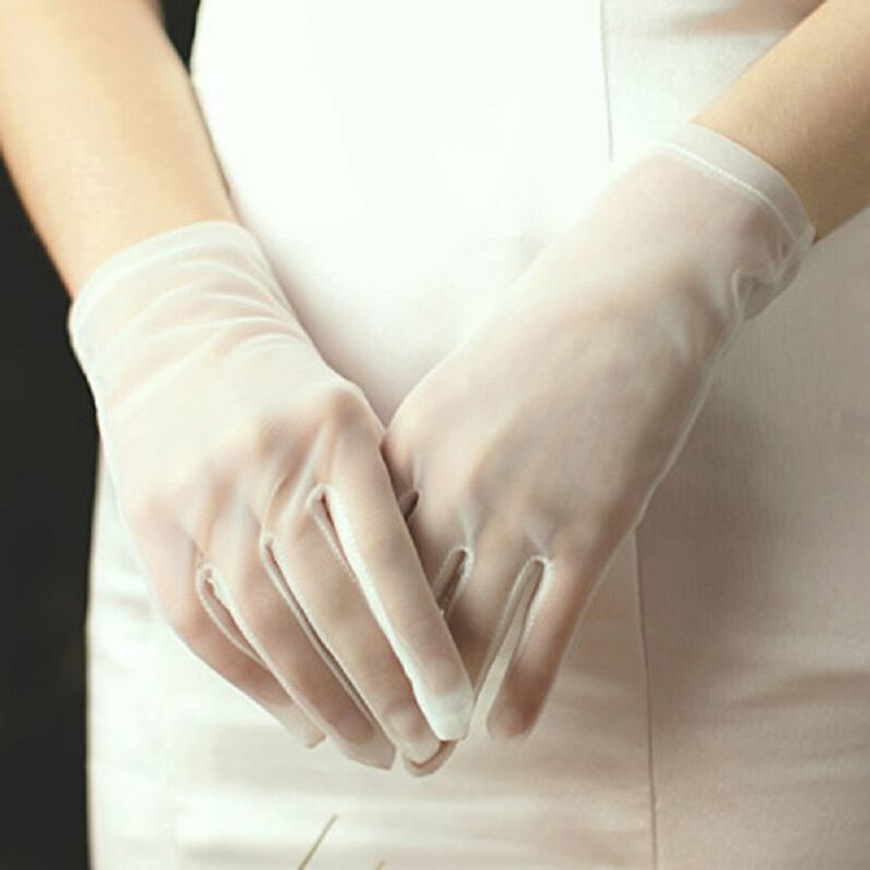 ถุงมือแฟชั่นสำหรับผู้หญิงสั้นสีดำสำหรับงานแต่งงานผ้าไหมเทียมแบบบางพิเศษถุงมือโอเปร่าถุงมือตาข่าย
