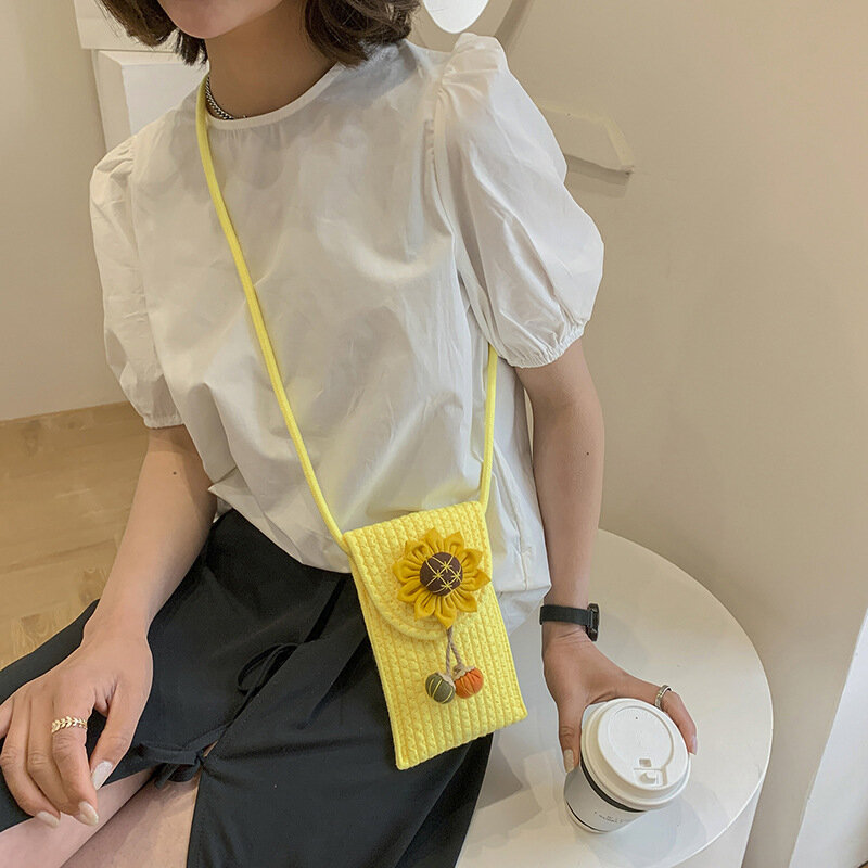 2022 New Summer Sunflower Small Bag Beach Messenger Woven Bag Women's Shoulder Mobile Phone Straw Bag