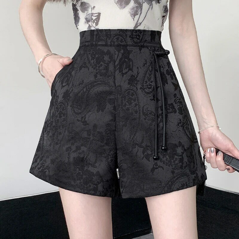 Pantalones cortos de estilo chino para mujer, Shorts florales de Dobby, informales y Vintage, color Beige y negro, novedad de verano 2024