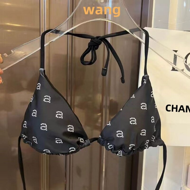 2024 Luxusmarke Designer gedruckt Badeanzug Wang Frauen Bikini Strand Stil sexy Slips Tanga Badeanzug Biquini Bandage Badeanzug