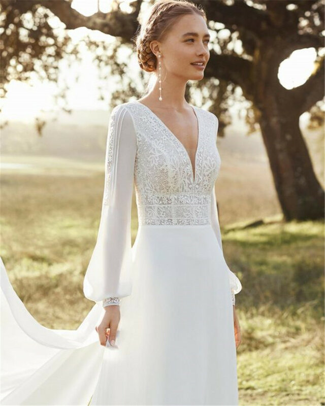 Romantyczna suknia ślubna z długim rękawem elegancka głębokie dekolt w serek proste suknie ślubne Illusion Chiffion Robe de Mariee