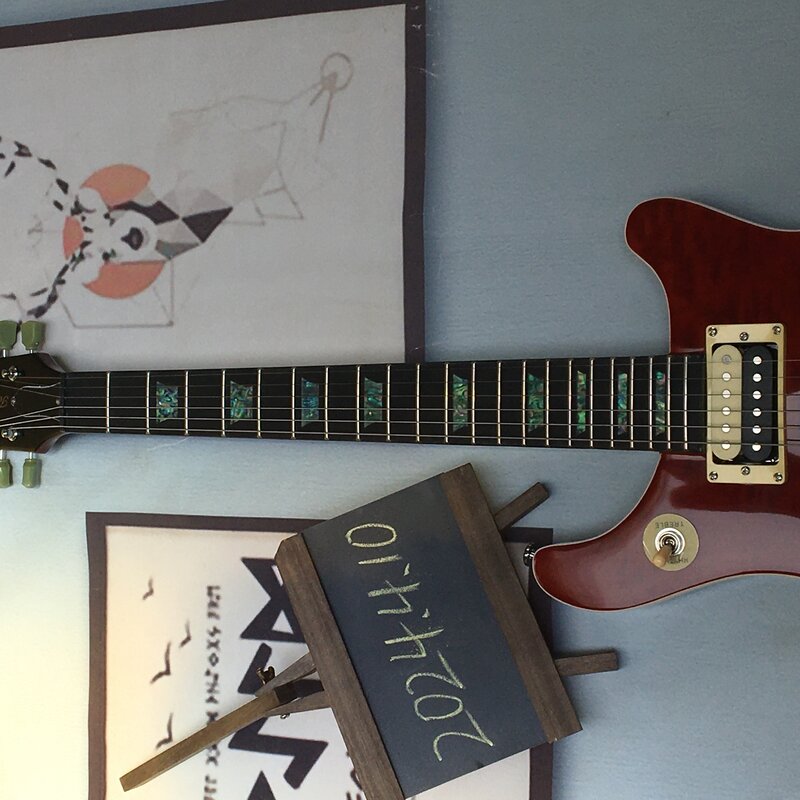 Mahogany guitarra elétrica com ouro Hardware, 6 cordas, frete grátis, entrega imediata, estoque