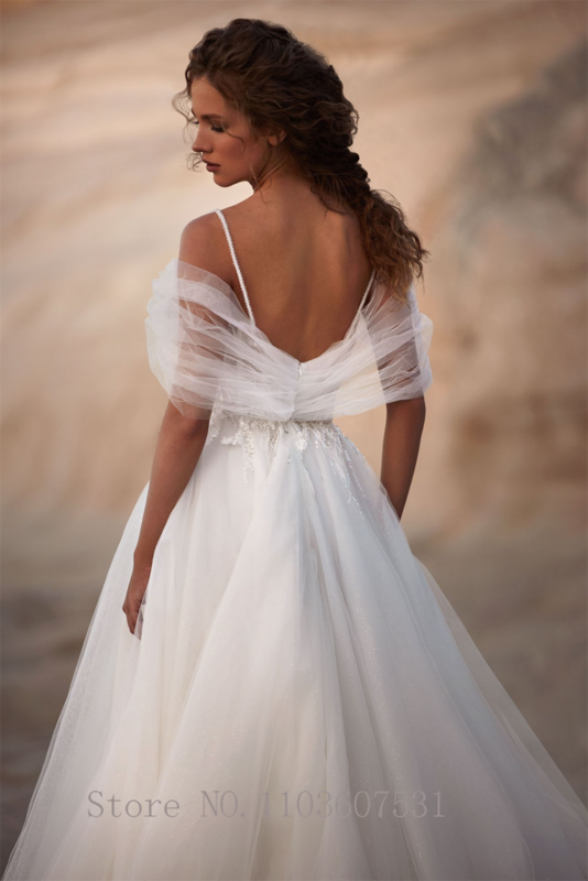 Spaghetti Straps V-neck Appliques Beaded Wedding Dress for Women Tulle A-line Court Beach Wedding Gown robe de mariée