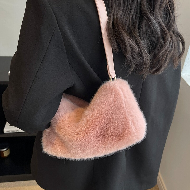 Korean Version Of The New Plush Crossbody Bag Women's Fashion Faux Fur Shoulder Bag Luxury High Quality Plush Shoulder Bag