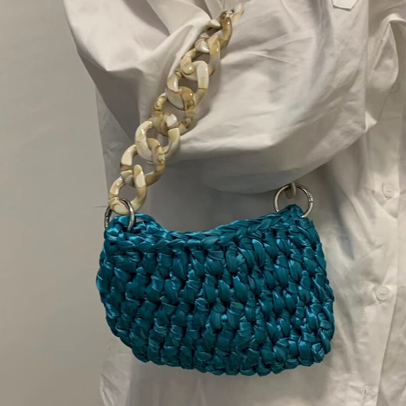 Bolso de hombro con solapa de cadenas acrílicas para mujer, Mini bolso tejido de ganchillo hecho a mano, de diseñador, 2024