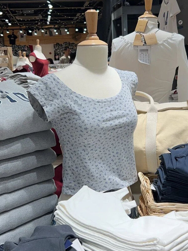 Новинка, облегающие футболки с цветочным принтом и воротником-лодочкой, женская летняя серая хлопковая футболка с коротким рукавом, женская одежда, винтажный милый укороченный топ Y2k
