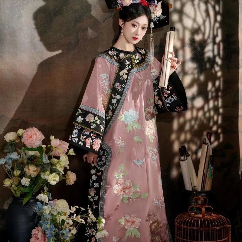 Klasyczny kostium w stylu pałacowym damski nadruk dynastii Qing kostium Qi Vintage Gege córka cesarza Cosplay płaszcz odzież