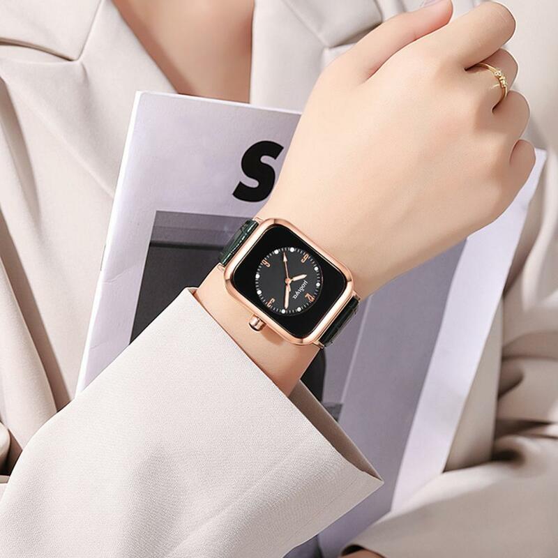 Relógio de pulso elegante clássico feminino, mostrador retangular feminino, relógio casual com pulseira de couro falso, movimento de quartzo, moda feminina