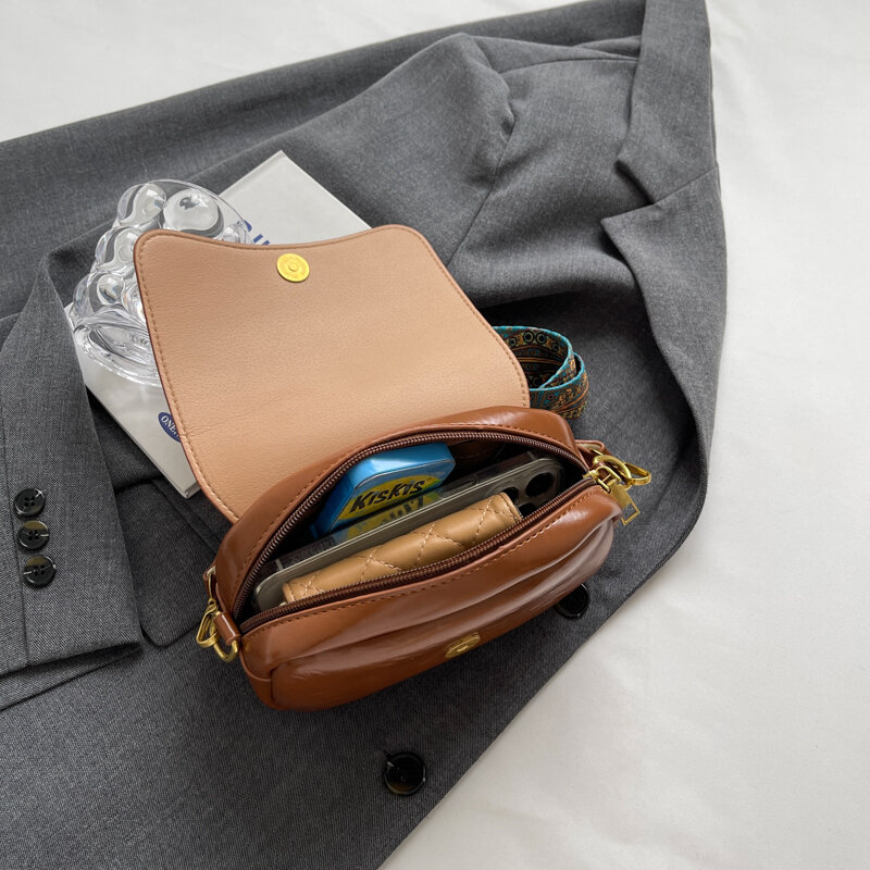 Modne małe torby typu Crossbody dla kobiet designerskie luksusowe torebki z PU skórzane na ramię i torebki wysokiej jakości 2024