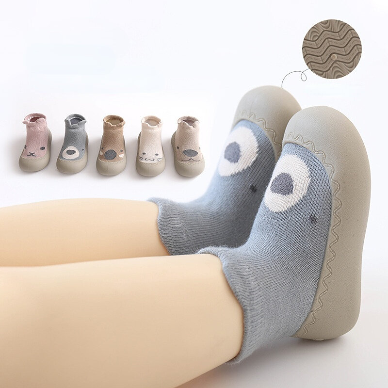 Zapatos de calcetines de dibujos animados para bebé, zapatillas de suela de goma suave, botines de bebé, primeros pasos