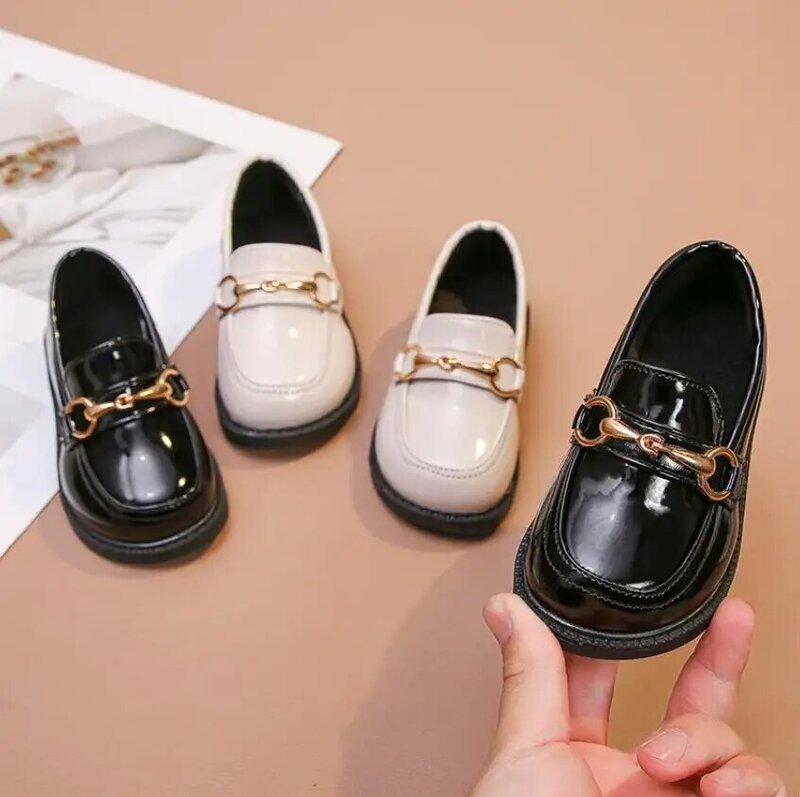 2023 Girls Leather Shoes for School Party Wedding Kids Black Loafers Children Flats Fashion British Style Pearls Beading New