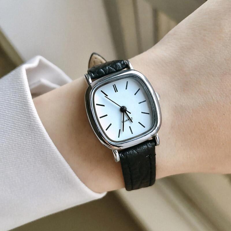 Модные квадратные кварцевые часы с кожаным ремешком, водонепроницаемые прямоугольные маленькие наручные часы для женщин, ретро классические повседневные женские часы