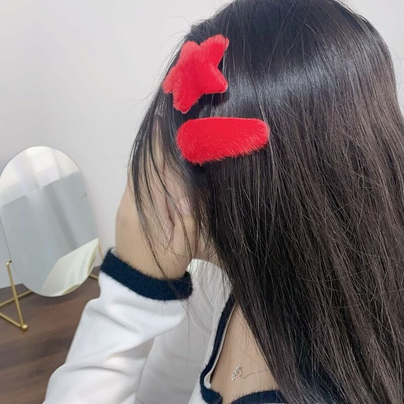 1pair Waterdrop Plush Star Hair Clips Barrettes Red Color New Year Hairpins Korean Style Hair Side Clip Star Duckbill Clips
