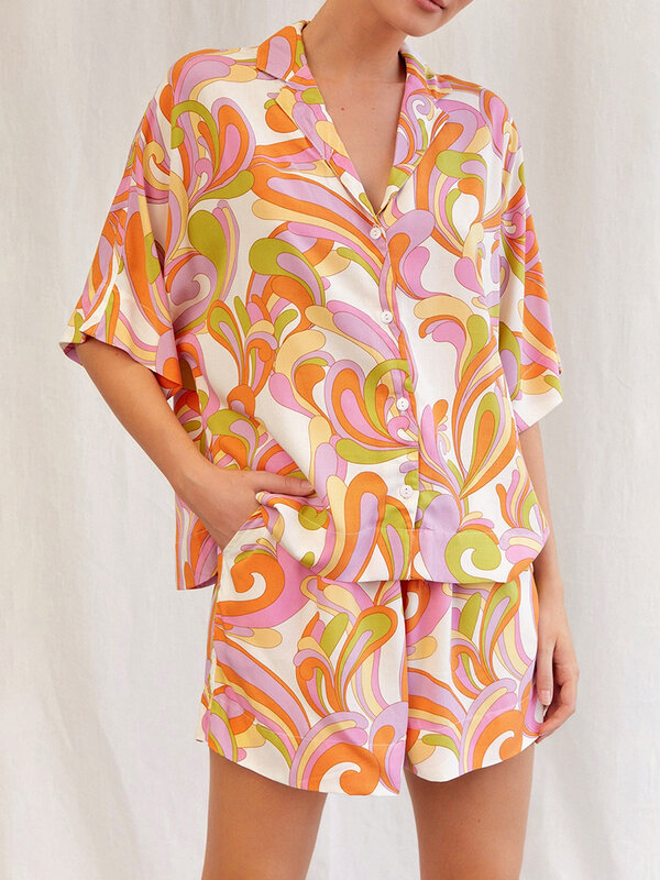 Women Print Pajama Sets Short Sleeve Lapel Button T-Shirt Tops Drawstring Elastic Waist Shorts Lounge Set 2 Piece Outfits