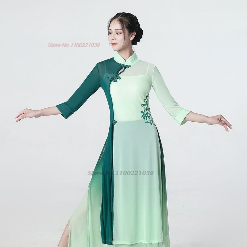 Pakaian dansa rakyat vintage Cina 2024 atasan qipao cetak bunga tradisional + Celana latihan penampilan panggung oriental qipao