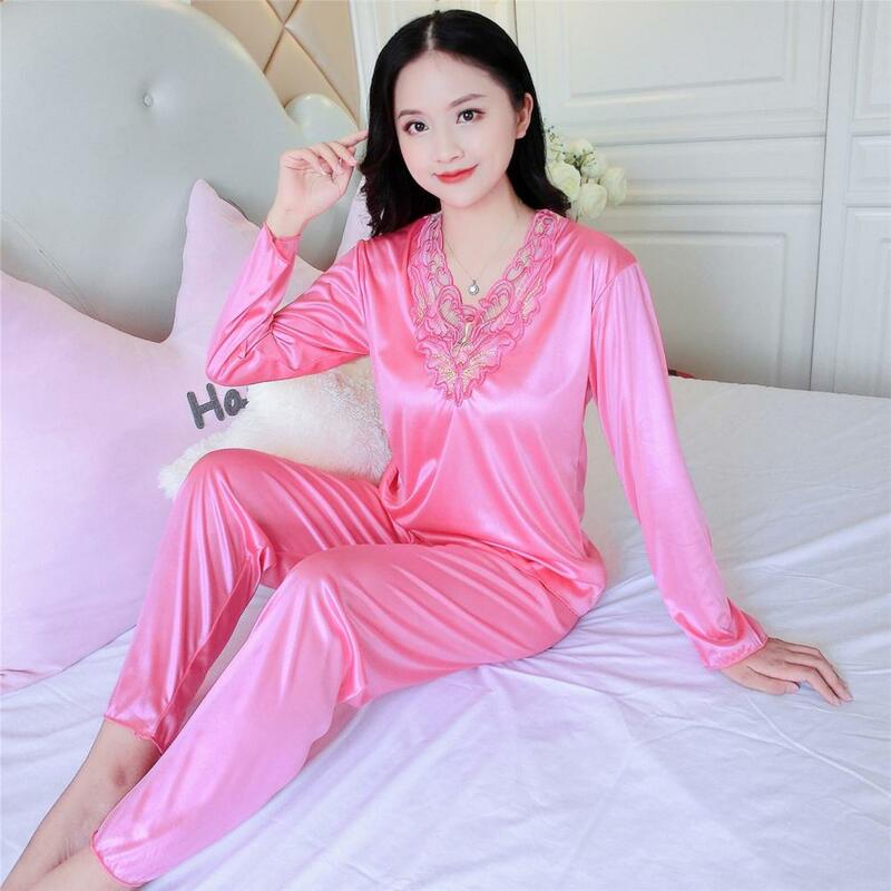 2 Pcs/Set   Simple solid color casual two-piece suit to meet your daily needs and suitable for most body shapes and ages.
