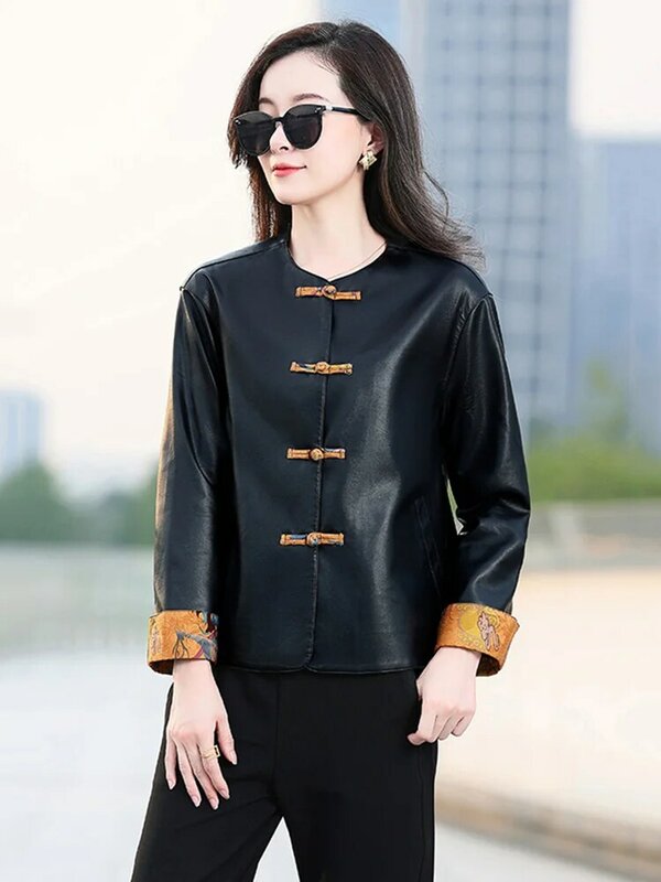 新しい女性の中国スタイルレザージャケット 春 秋 ファッションパッチワークデザインOネックシングルブレストショートコート スプリットレザー