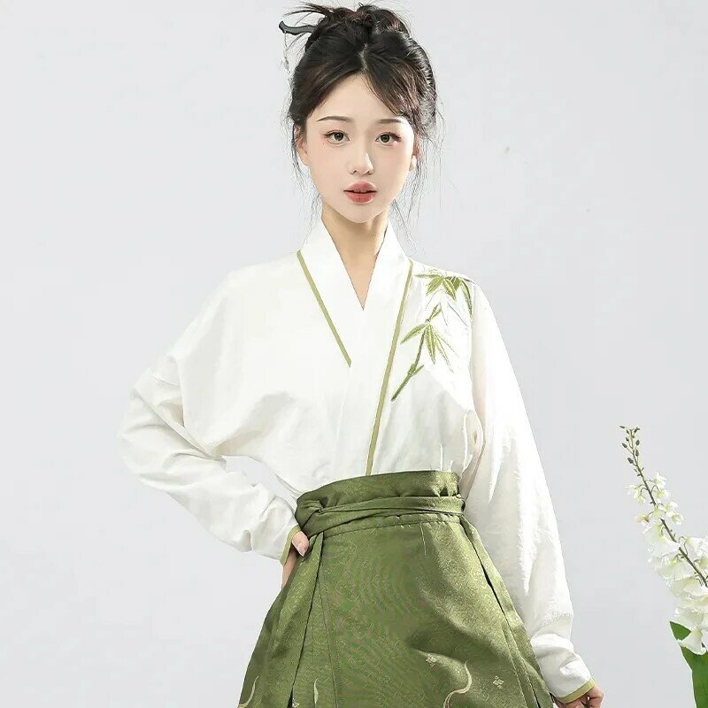 Guofeng-女性用ツーピーススーツ,長袖スカート,刺embroideredシャツ,中国の漢服,馬の表面スカート,女性ダンス服,新しい