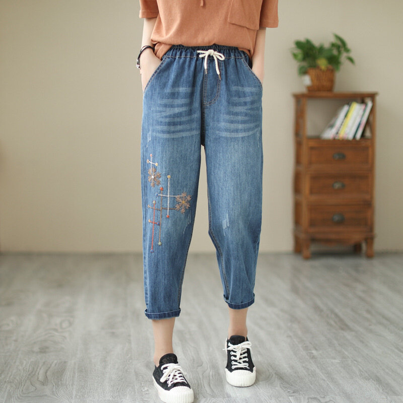 Jeans larghi ricamati 2023 estate donna Denim Capri moda buco strappato elastico a vita alta causale Vintage pantaloni Harem larghi